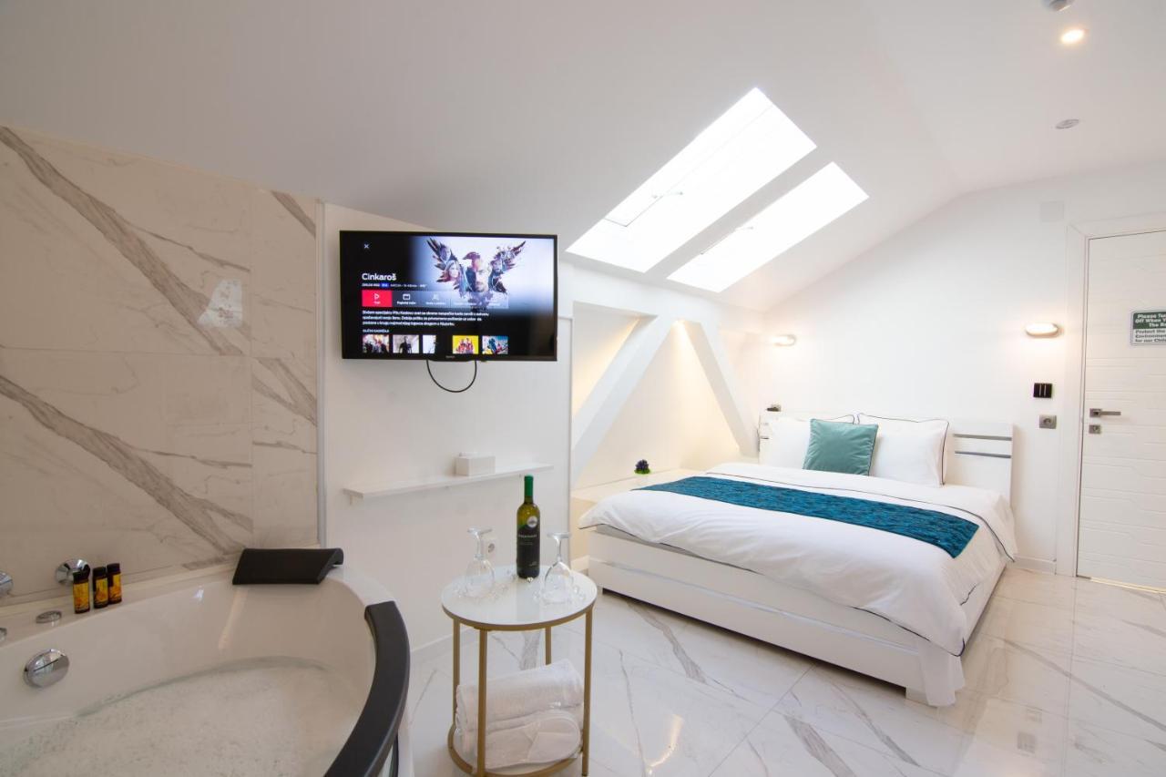 Lumiere Luxe Suites Belgrad Exterior foto