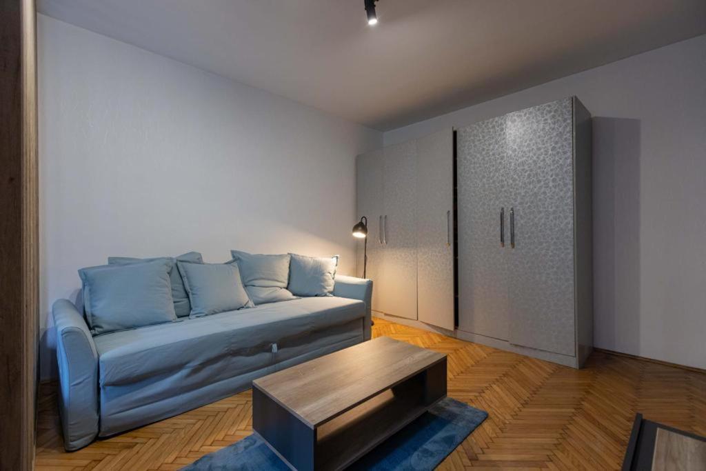 Lumiere Luxe Suites Belgrad Exterior foto
