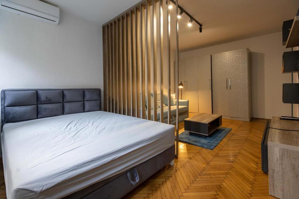 Lumiere Luxe Suites Belgrad Exterior foto